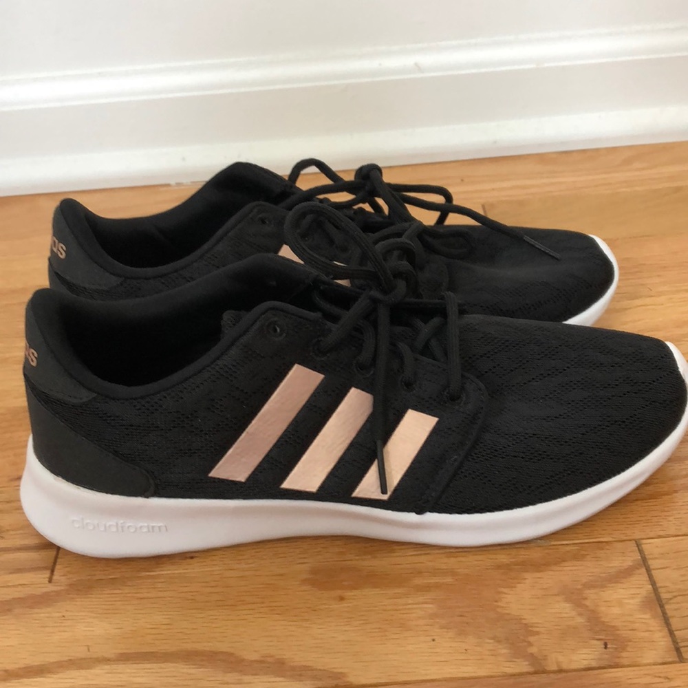 Black and pink Adidas Tennis Shoes